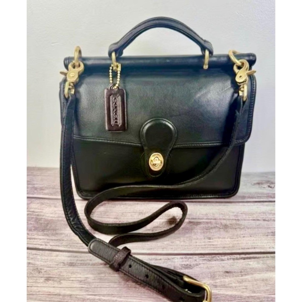 Vintage COACH Willis 9927 Black Leather Crossbody Handbag Classic Turnlock Style - Picture 2 of 15